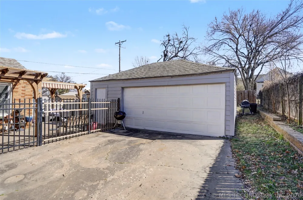 803 S Jamestown Avenue Tulsa, OK 74112