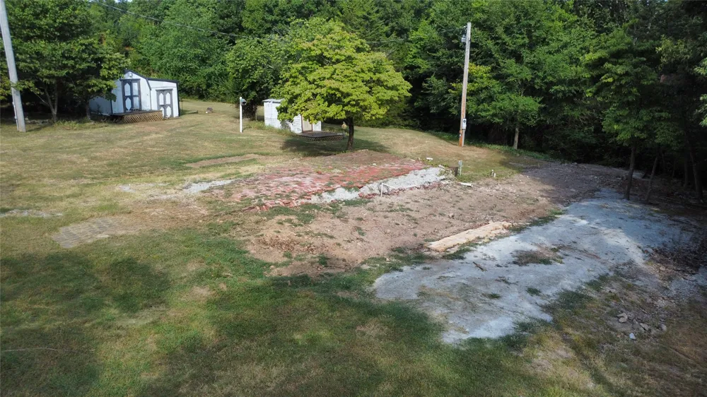 60750 E 200 ROAD Fairland, OK 74343
