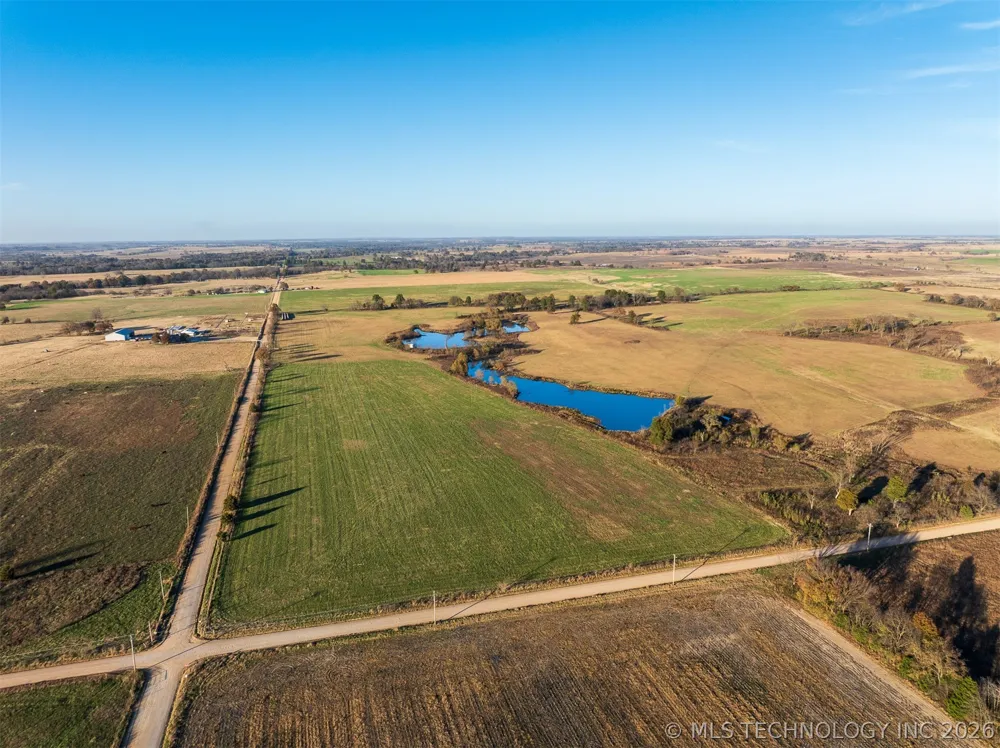 110 E 220 ROAD Afton, OK 74331