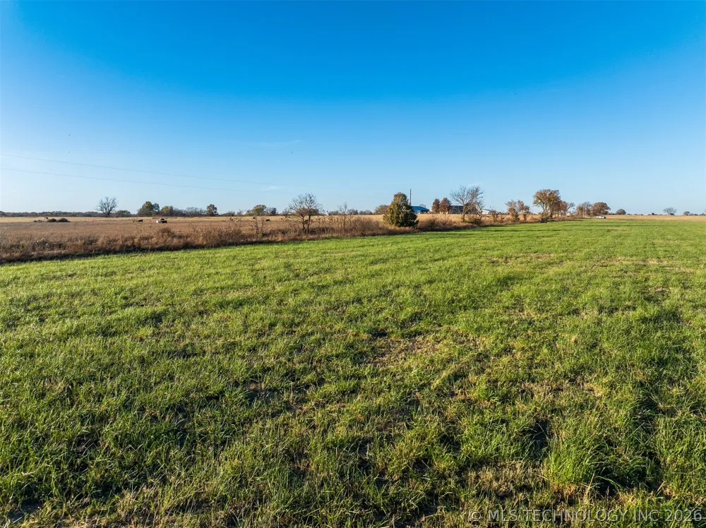 110 E 220 ROAD Afton, OK 74331