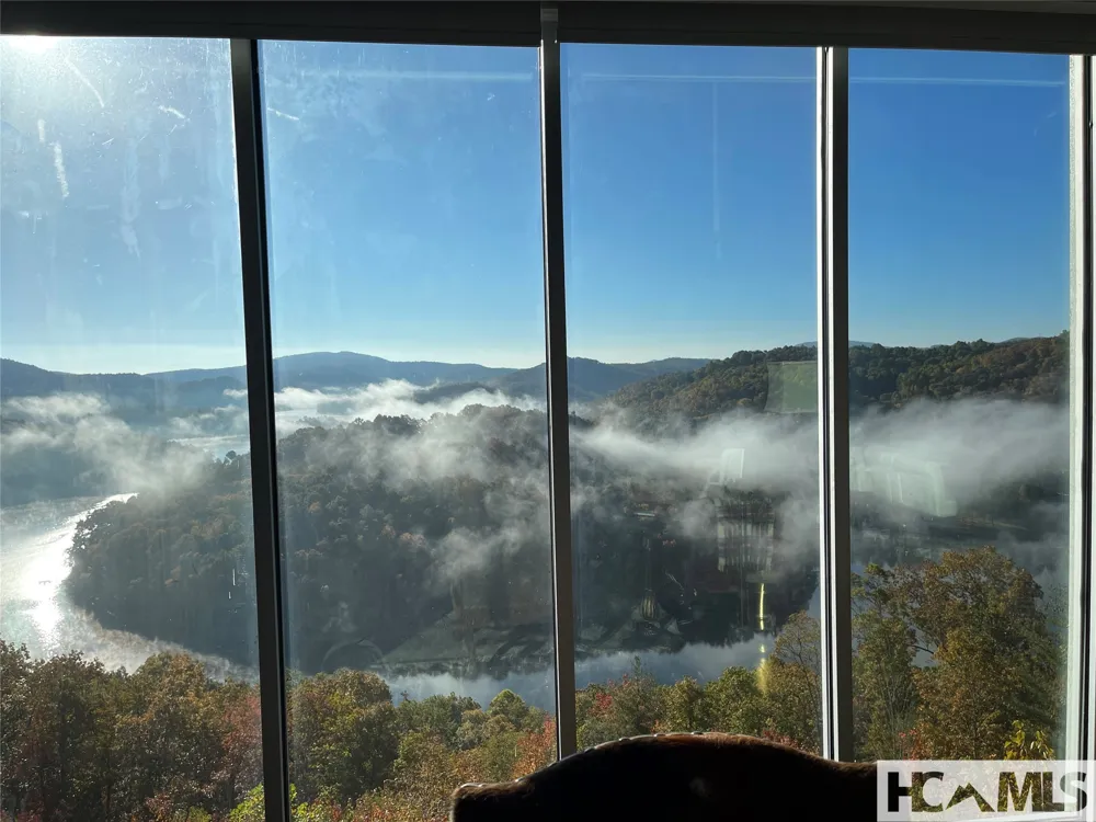 938 Shepherds Gap Road Cullowhee, NC 28723
