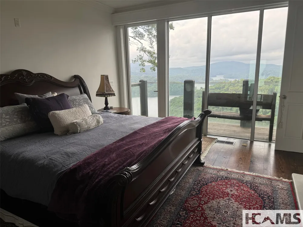 938 Shepherds Gap Road Cullowhee, NC 28723