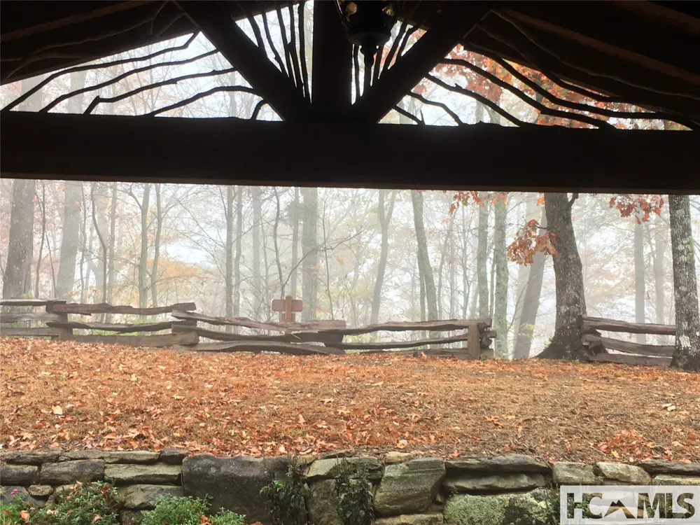 938 Shepherds Gap Road Cullowhee, NC 28723