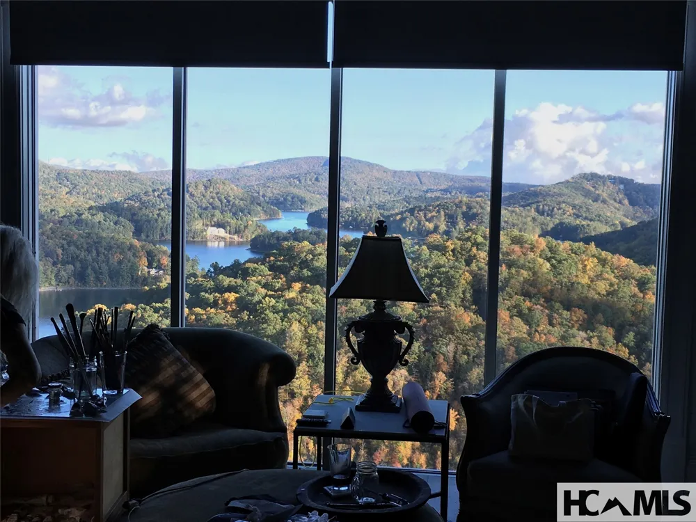 938 Shepherds Gap Road Cullowhee, NC 28723