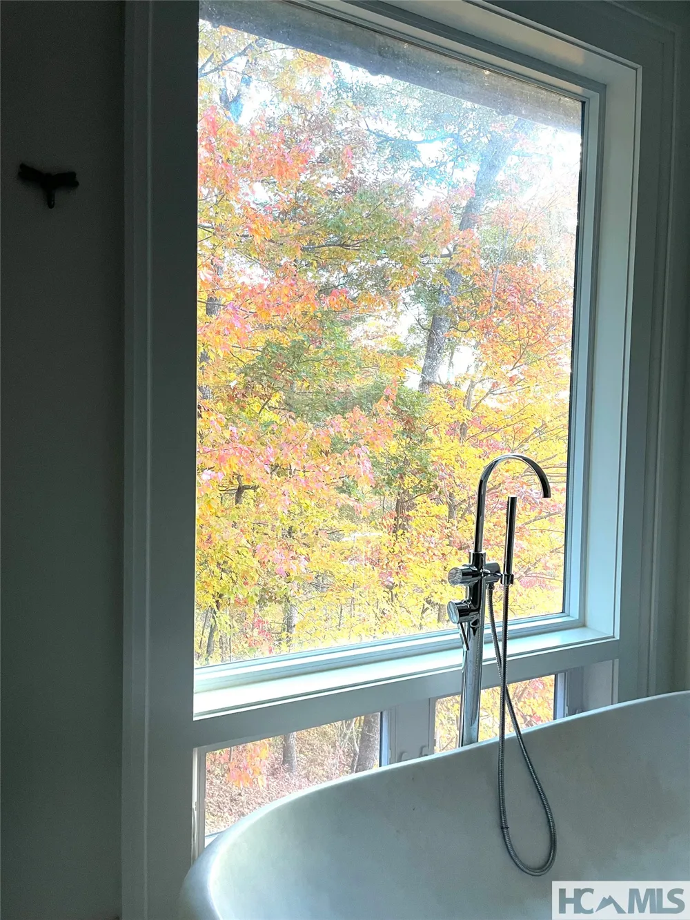 938 Shepherds Gap Road Cullowhee, NC 28723