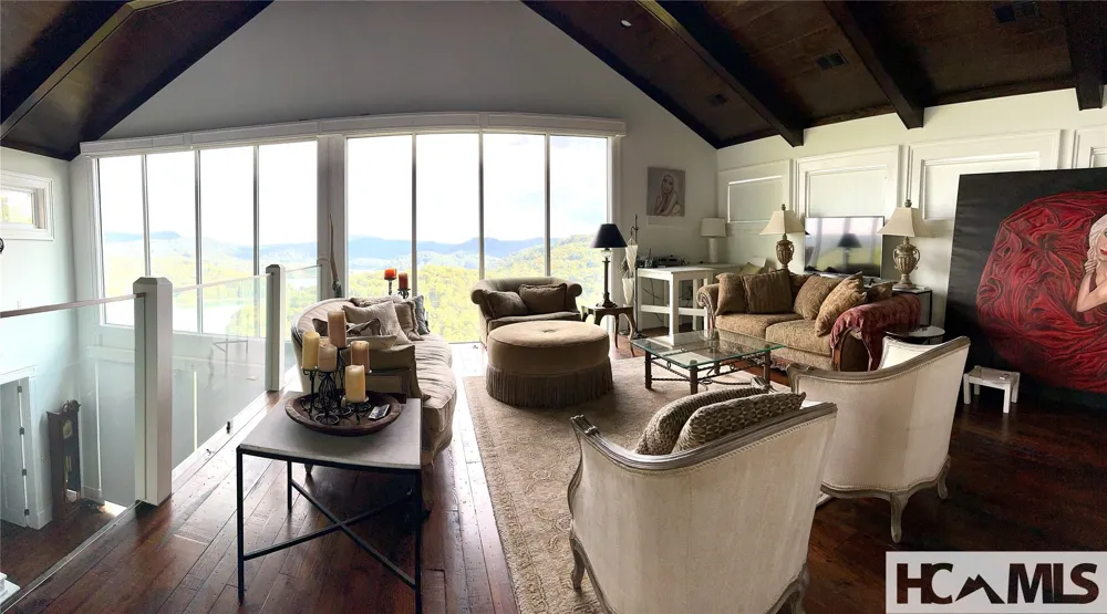 938 Shepherds Gap Road Cullowhee, NC 28723