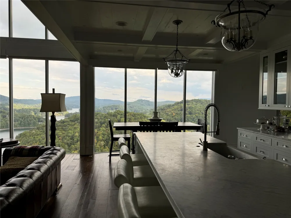 938 Shepherds Gap Road Cullowhee, NC 28723