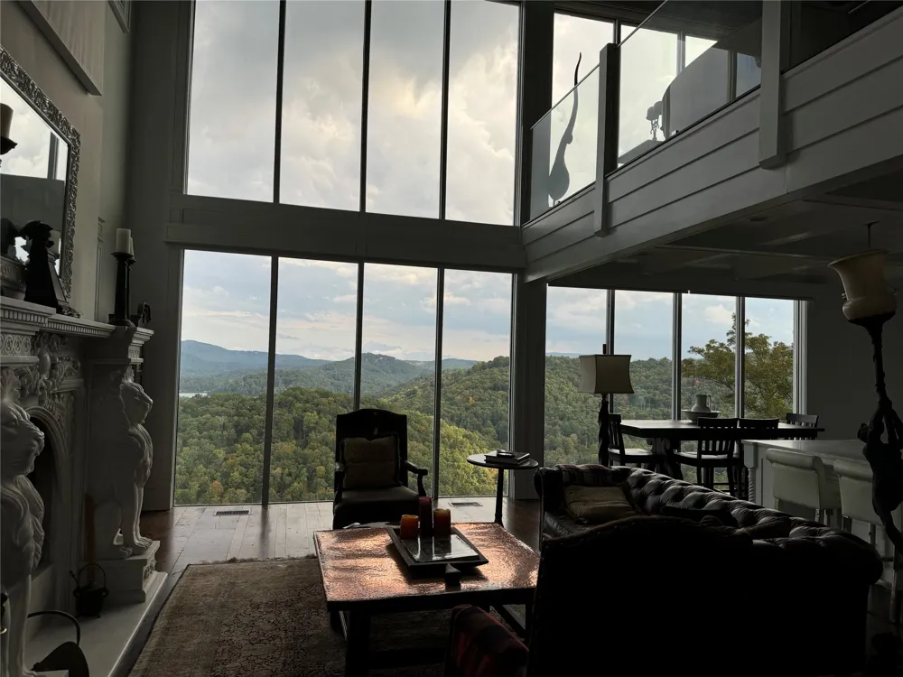 938 Shepherds Gap Road Cullowhee, NC 28723