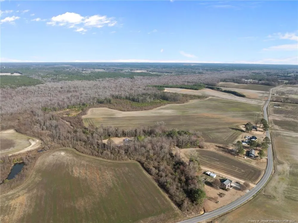 2876 Dunn Road Roseboro, NC 28382