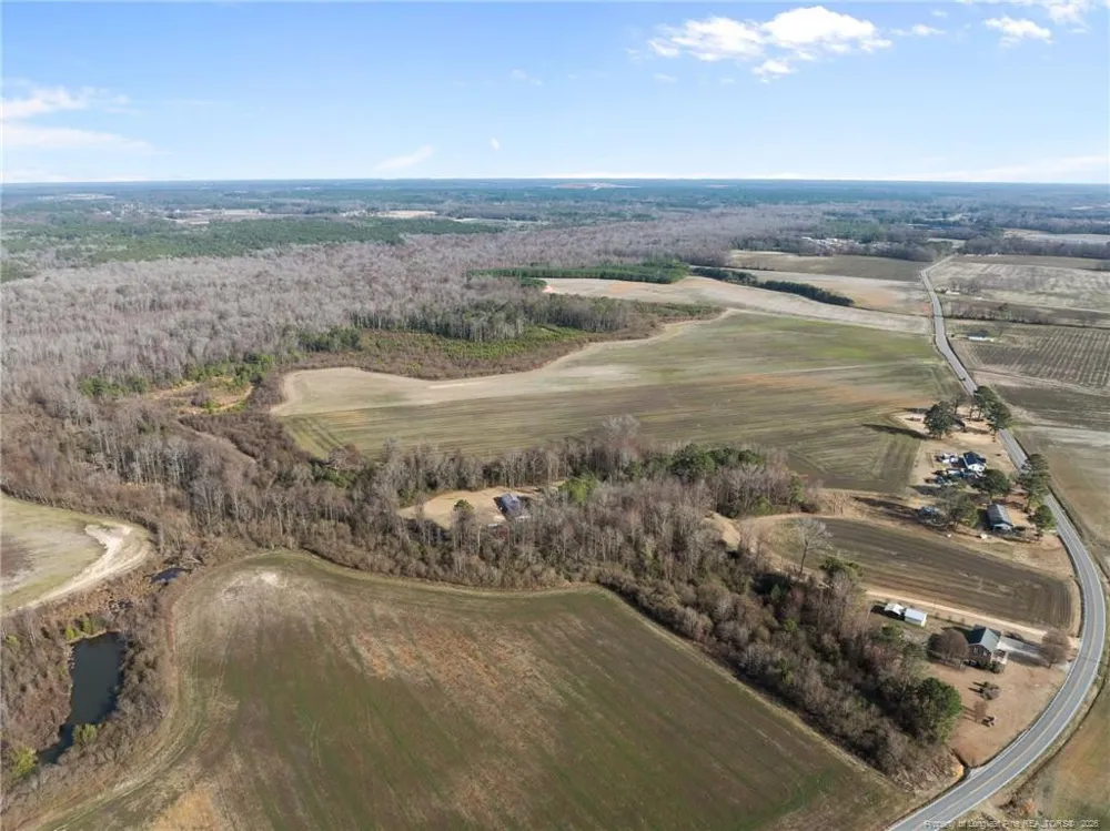 2876 Dunn Road Roseboro, NC 28382