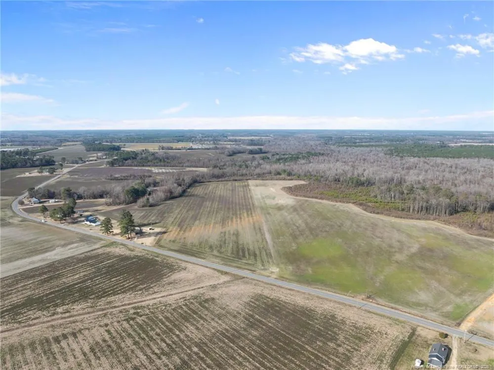 2876 Dunn Road Roseboro, NC 28382