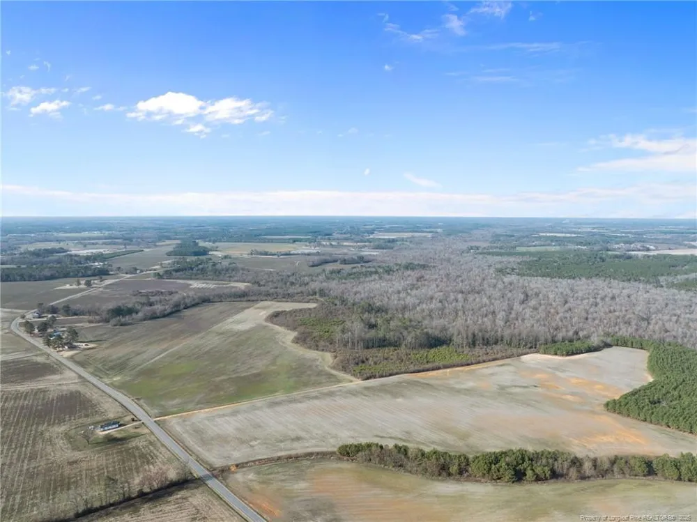2876 Dunn Road Roseboro, NC 28382