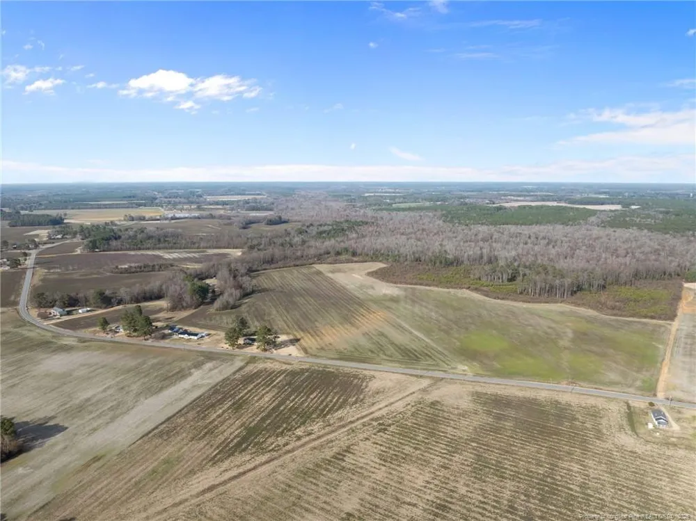 2876 Dunn Road Roseboro, NC 28382