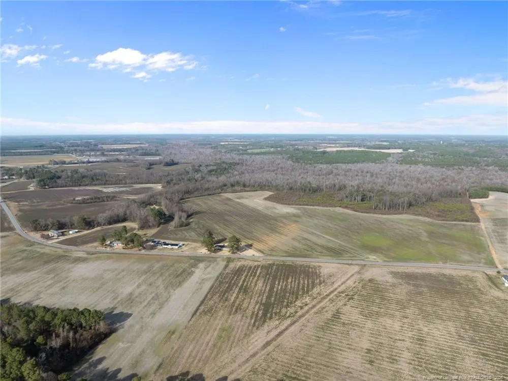 2876 Dunn Road Roseboro, NC 28382