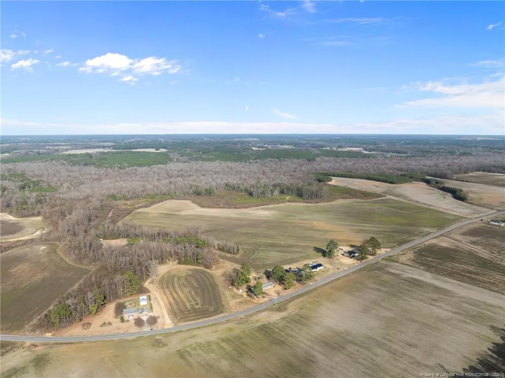 2876 Dunn Road Roseboro, NC 28382