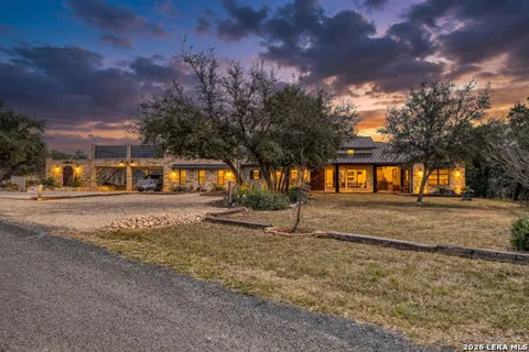 1575 Mountain Valley Drive