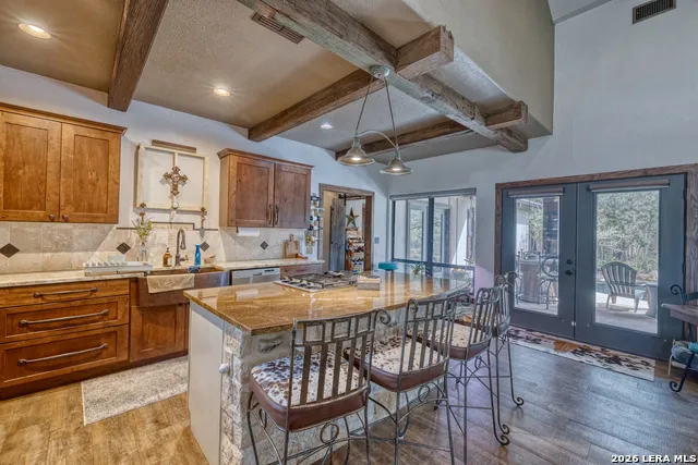 1575 Mountain Valley Drive Concan, TX 78838