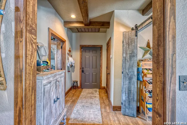 1575 Mountain Valley Drive Concan, TX 78838