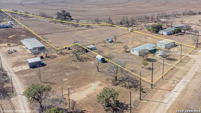 3124 HWY 90 E Castroville, TX 78009