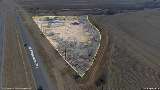 3100 HWY 90 E Castroville, TX 78009