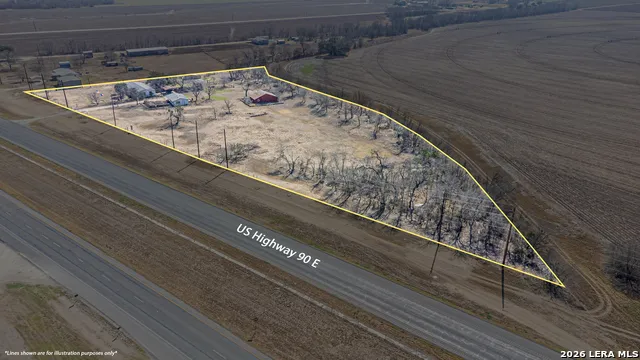 3100 HWY 90 E Castroville, TX 78009