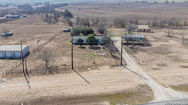 3100 HWY 90 E Castroville, TX 78009