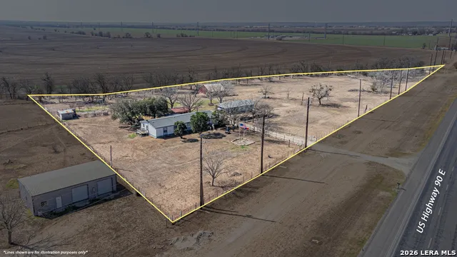 3100 HWY 90 E Castroville, TX 78009