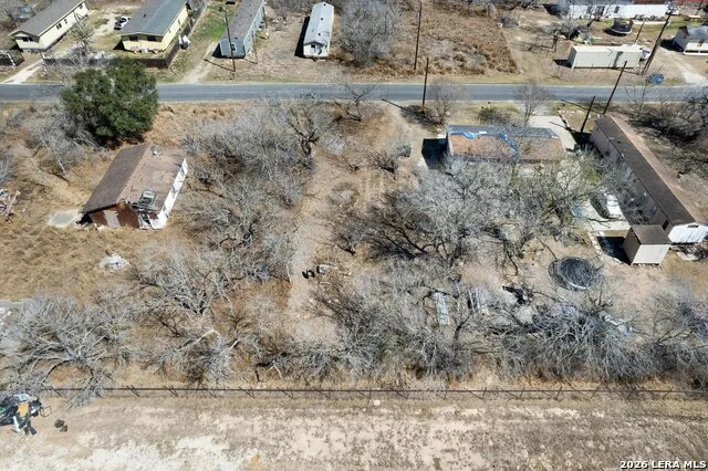 18829 Lagloria Rd Elmendorf, TX 78112