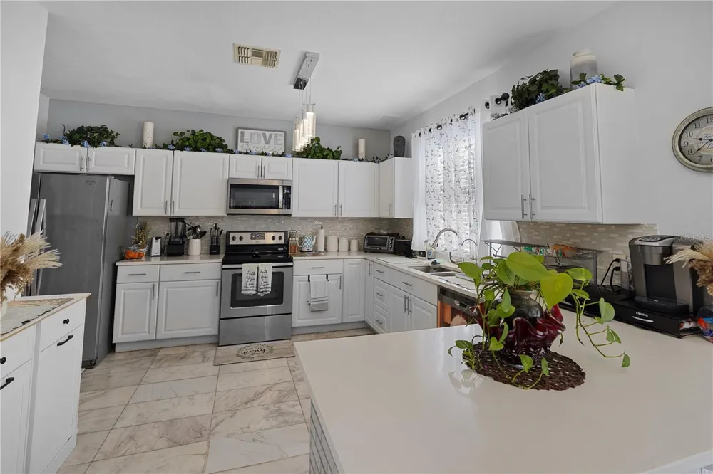 4962 SWEET CEDAR CIRCLE Orlando, FL 32829