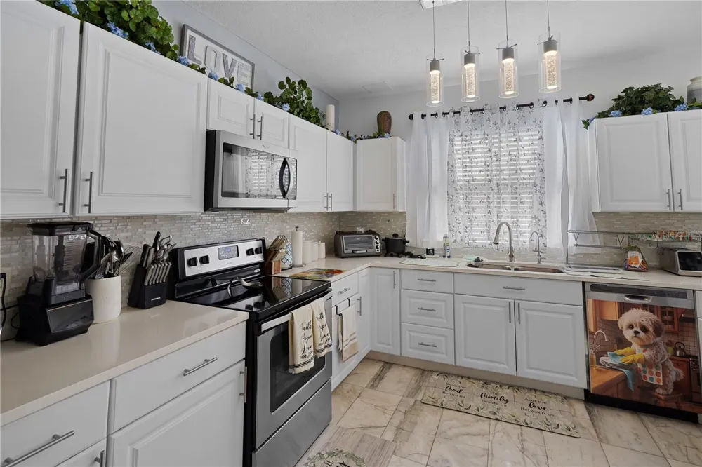4962 SWEET CEDAR CIRCLE Orlando, FL 32829