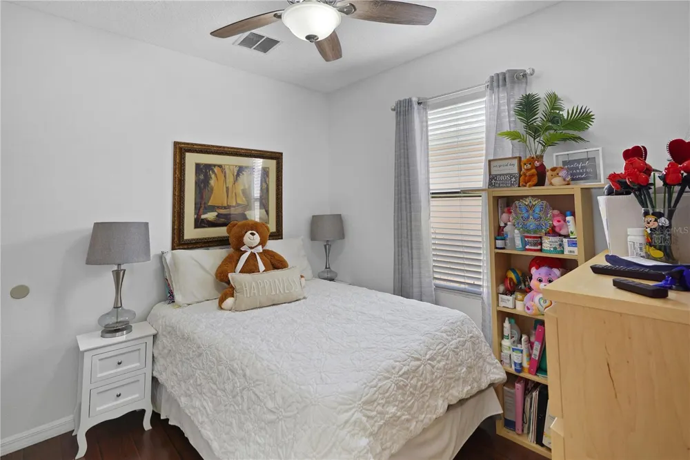 4962 SWEET CEDAR CIRCLE Orlando, FL 32829