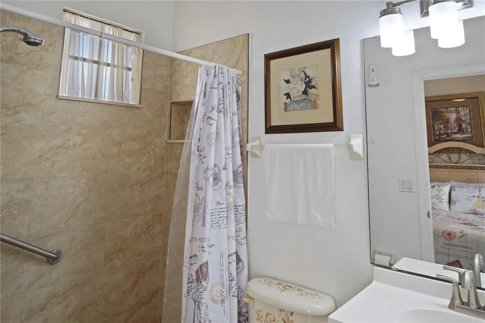 4962 SWEET CEDAR CIRCLE Orlando, FL 32829