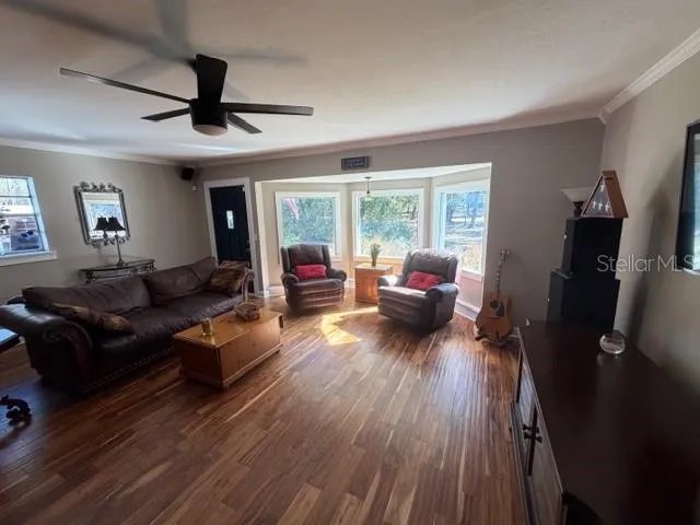 23404 HOBDY ROAD Sorrento, FL 32776