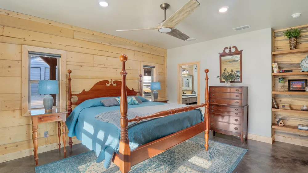 537 County Road 1596 Avinger, TX 75630