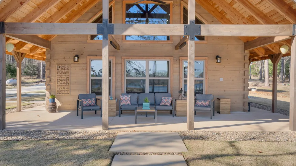 537 County Road 1596 Avinger, TX 75630