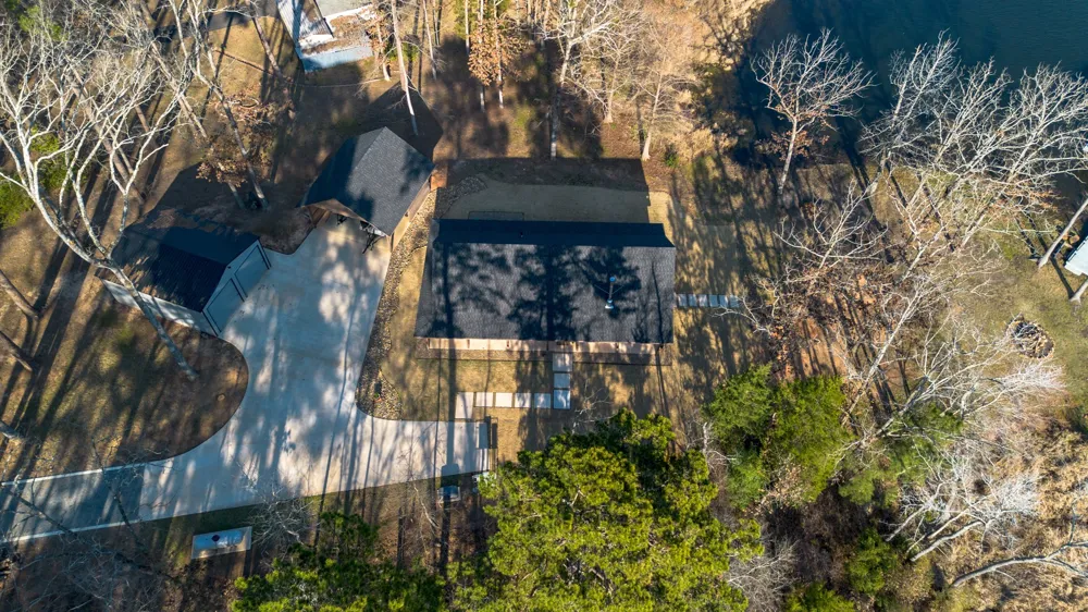 537 County Road 1596 Avinger, TX 75630