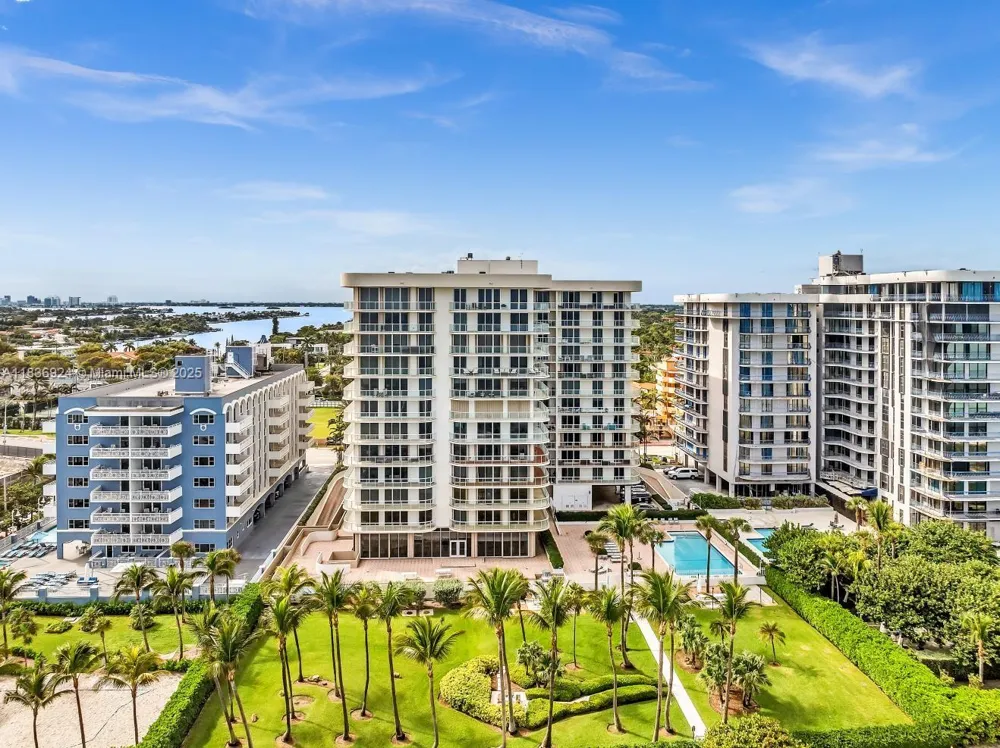 8855 E Collins Ave #2F Surfside, FL 33154