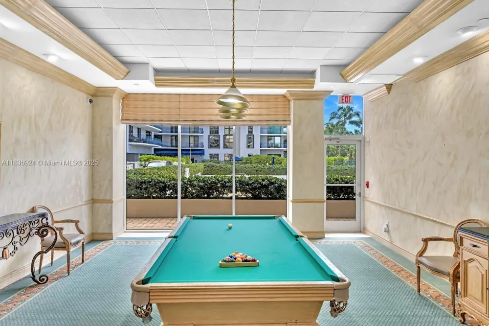 8855 E Collins Ave #2F Surfside, FL 33154