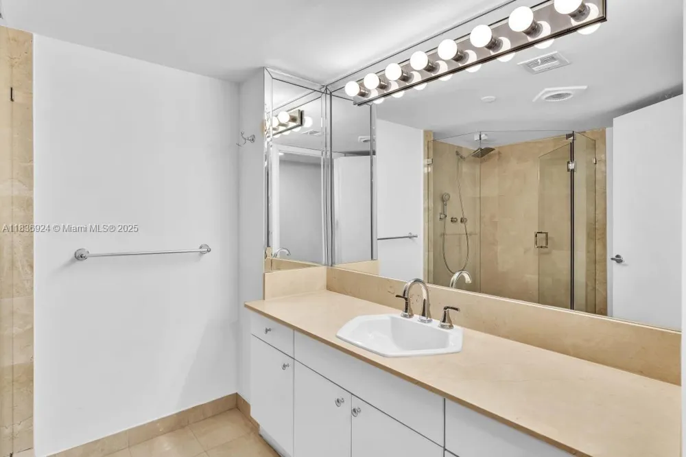8855 E Collins Ave #2F Surfside, FL 33154