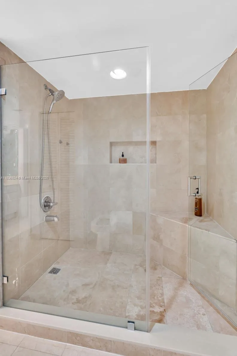8855 E Collins Ave #2F Surfside, FL 33154