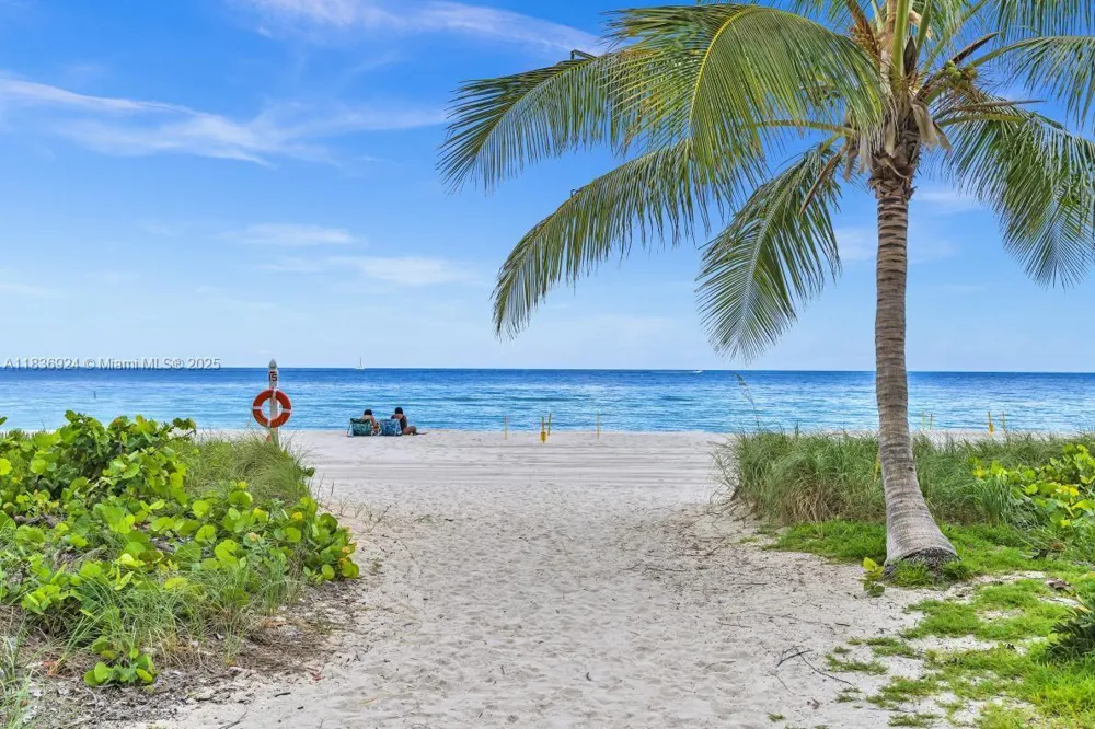 8855 E Collins Ave #2F Surfside, FL 33154