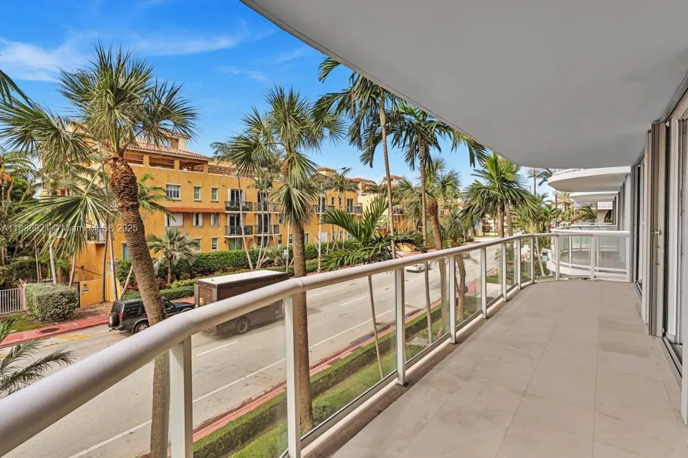 8855 E Collins Ave #2F Surfside, FL 33154
