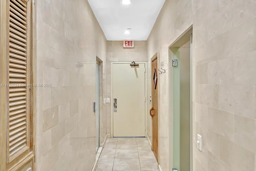 8855 E Collins Ave #2F Surfside, FL 33154