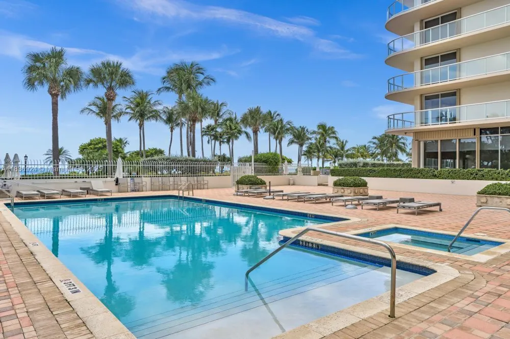 8855 E Collins Ave #2F Surfside, FL 33154