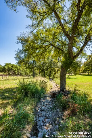 747 Cove Ranch Kempner, TX 76539