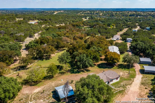 747 Cove Ranch Kempner, TX 76539