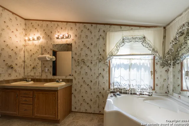 747 Cove Ranch Kempner, TX 76539
