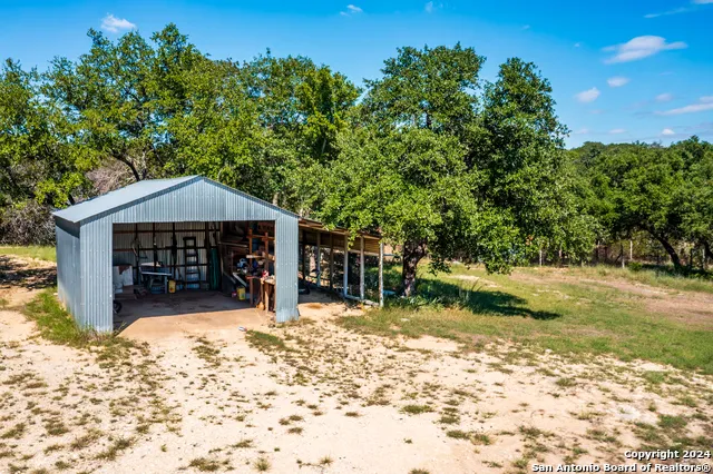 747 Cove Ranch Kempner, TX 76539