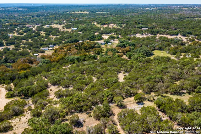 747 Cove Ranch Kempner, TX 76539