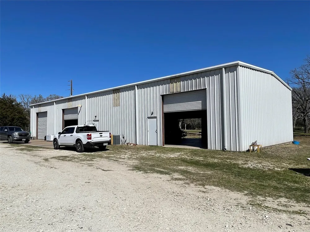 423 State Highway 75 S Fairfield, TX 75840